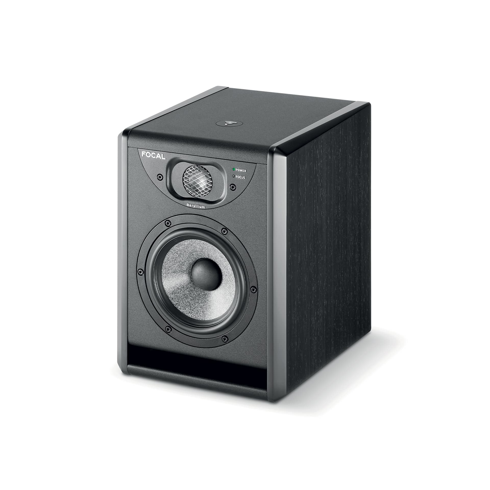 Focal SOLO6 - view 1